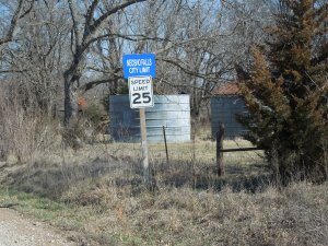 NeoshoFallCityLimits