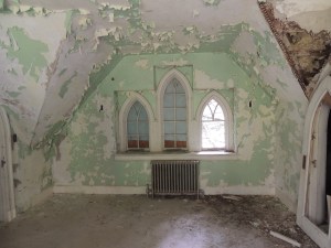 One of the many bedrooms inside